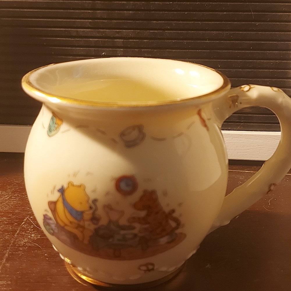 LENOX Hundred Acre Friendship mug